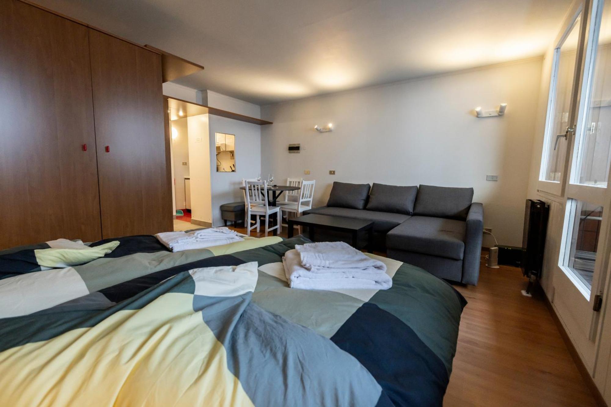 Erikzang - Cervinia Ski In Ski Out Apartments بيريوِل تْشيرفينيا المظهر الخارجي الصورة