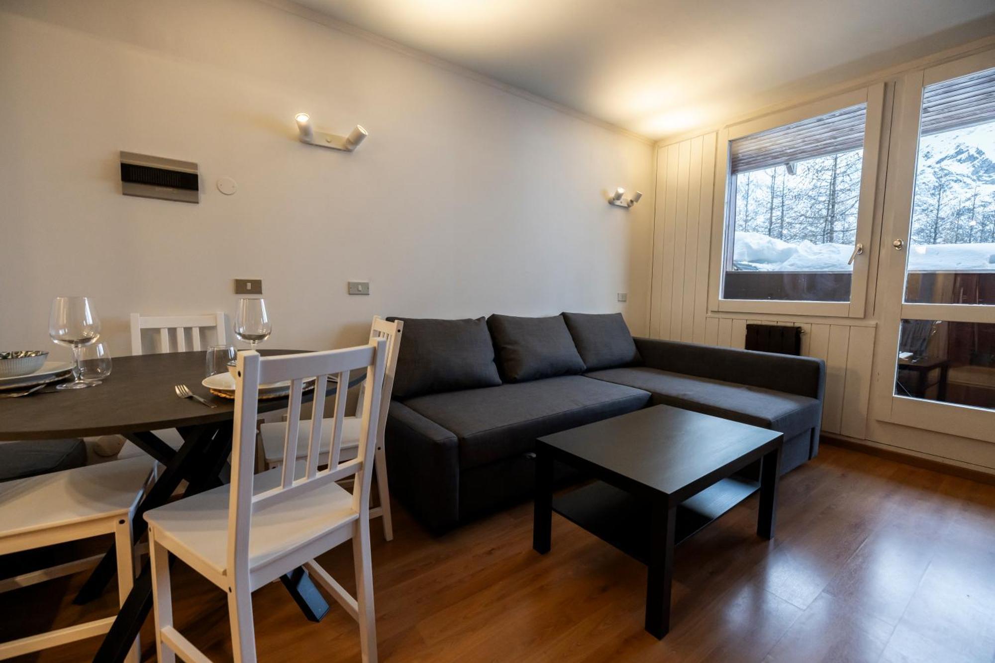 Erikzang - Cervinia Ski In Ski Out Apartments بيريوِل تْشيرفينيا المظهر الخارجي الصورة